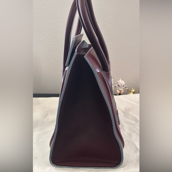 Celine Luggage Tote - Picture 3 of 12